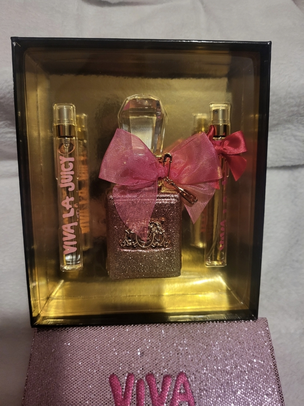 Juicy Couture Viva La Juicy Rosé 3 Piece Gift Set - Picture 2 of 5